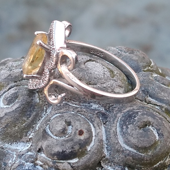 unique Citrine cz ring - Picture 2 of 8